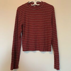 🌼TEES AND TANKS 3 FOR 25$🌼 Striped Long Sleeve Tee